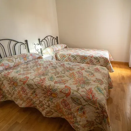 Appartamento Vut Casa Adobas